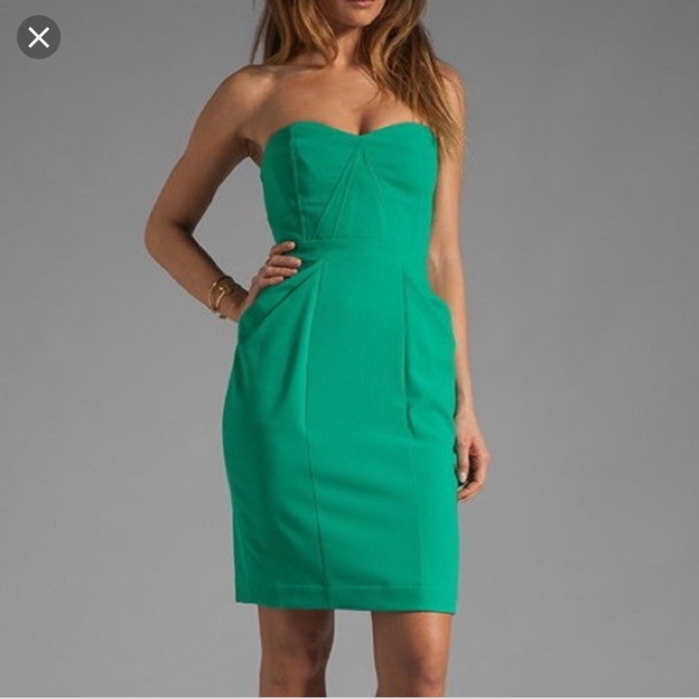 BCBG emerald green Daphine Strapless Dress